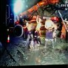 Группу австралийских шахтеров уволили за танцы на рабочем месте