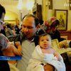 Грузинский патриарх Илья провел массовые крестины