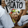 Libération: Femen: Война "секстремисток"