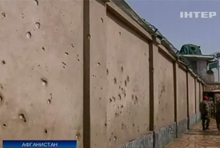 Смертник совершил теракт возле здания Минобороны в Кабуле