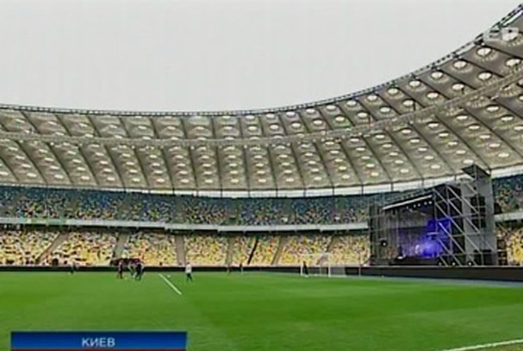 Украинкам не удалось установить рекорд по количеству женщин на стадионе