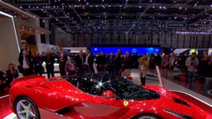 Спрос на самый быстрый Ferrari вдвое превысил ожидания производителя
