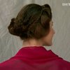 Американка занялась историческим парикмахерским искусством