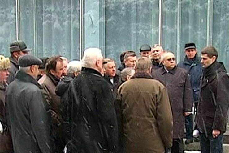 В Виннице ветераны встали на защиту военного госпиталя