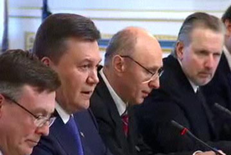 Янукович встретился с президентом Латвии