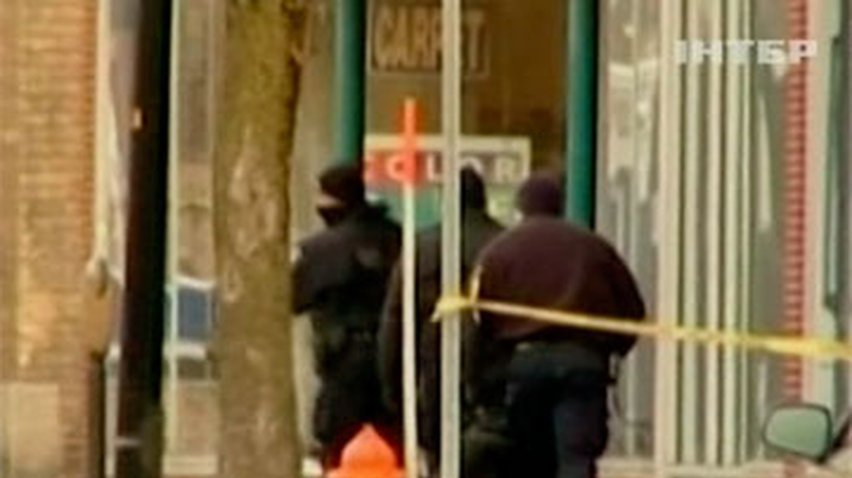 Американская полиция убила человека, стрелявшего в парихмахерской