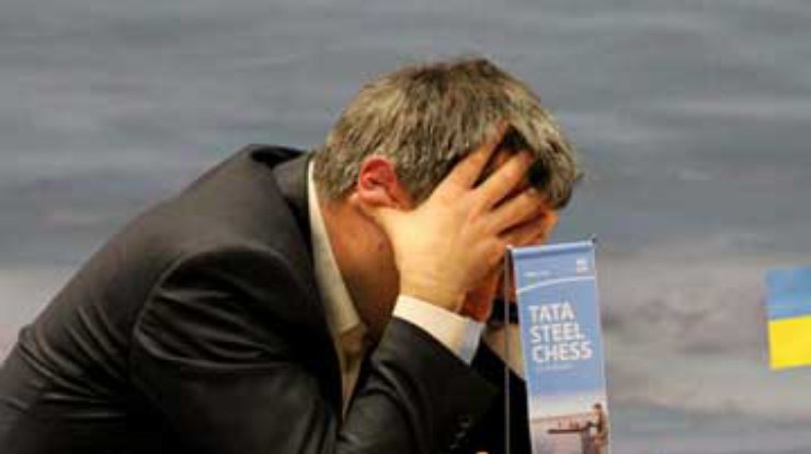 Иванчук снова проиграл на турнире в Лондоне