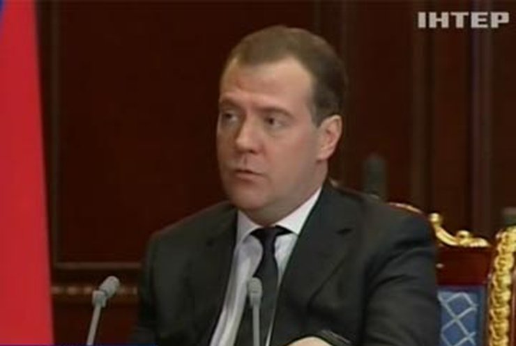 Медведев: Украина не сможет присоединиться к ТС в формате "три плюс один"