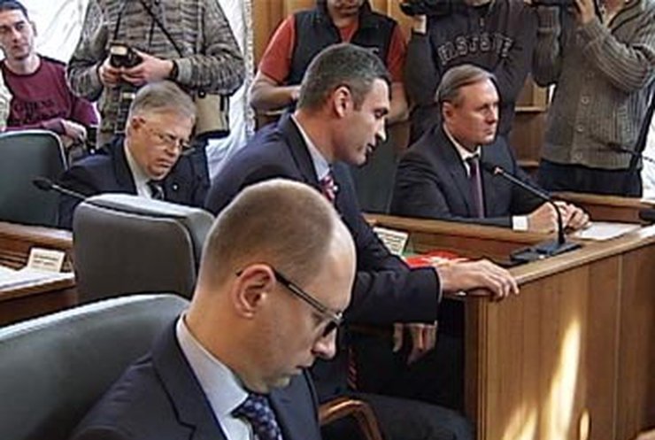Оппозиция пообещала на этой неделе не блокировать парламент