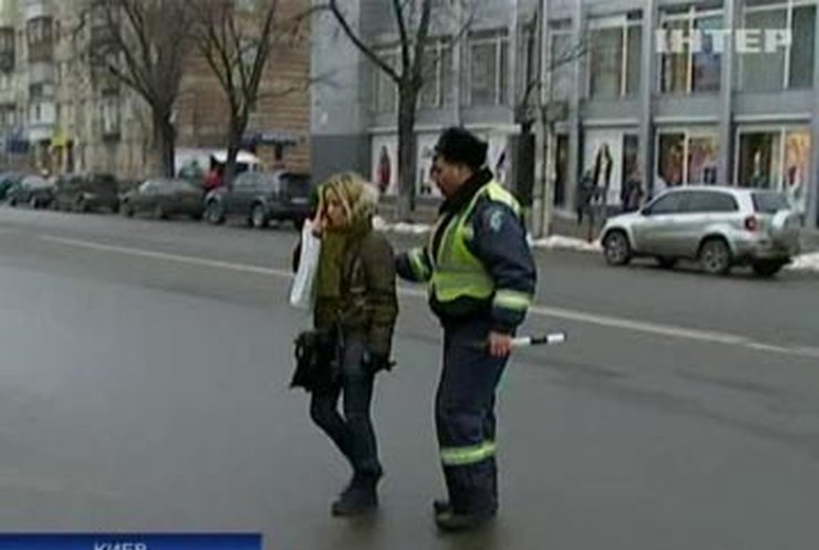В Киеве за день штрафуют около 70 пешеходов