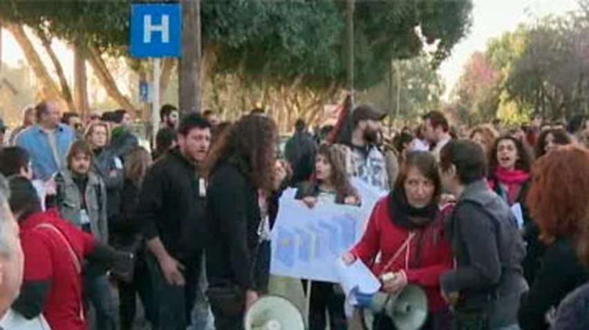 Жители Кипра снова выйдут на демонстрации