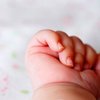 Цыганка пыталась незаконно вывезти за границу чужого младенца