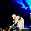 Певица Pink прервала свое выступление, чтобы утешить плачущего ребенка