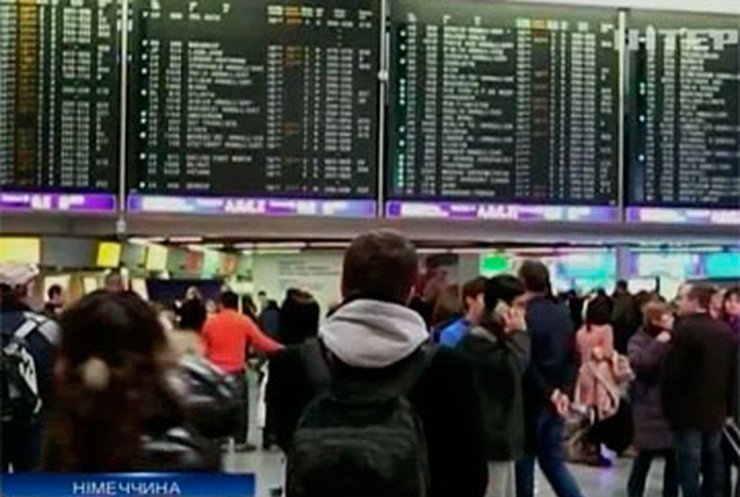 Lufthansa отменила более 500 рейсов из-за забастовки работников