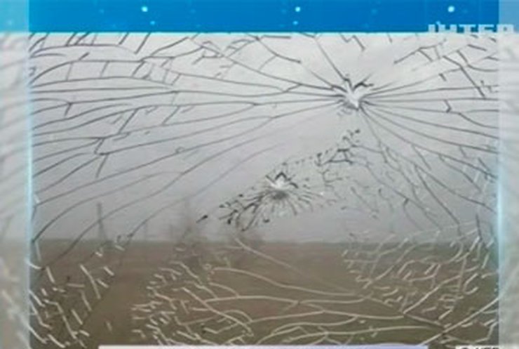 В Крыму обстреляли пассажирский автобус