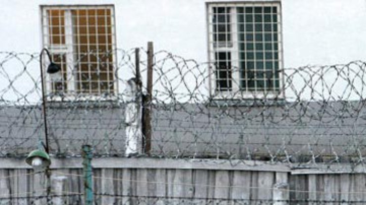 В Кыргызстане оппозиционных депутатов "посадили" за призывы к захвату власти