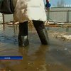 В Киеве талая вода топит жилые районы