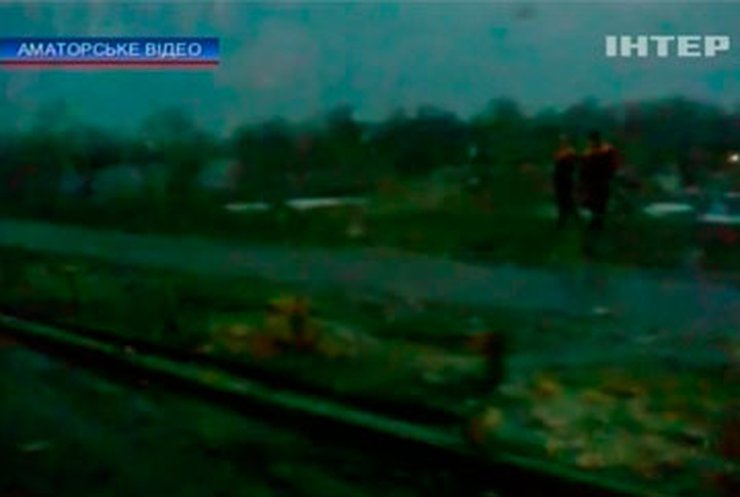 В Киеве на Московском мосту в аварию попал рейсовый автобус
