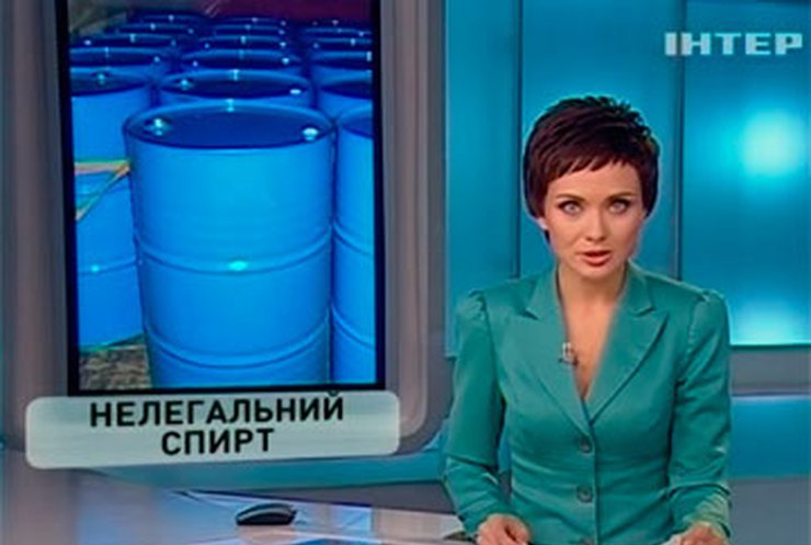 В Шостке задержали автомобиль с контрафактным спиртом