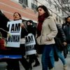 Работники фаст-фудов США требуют к себе уважения и повышения зарплат
