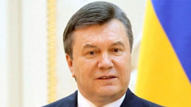 Янукович утвердил стратегию защиты цыган