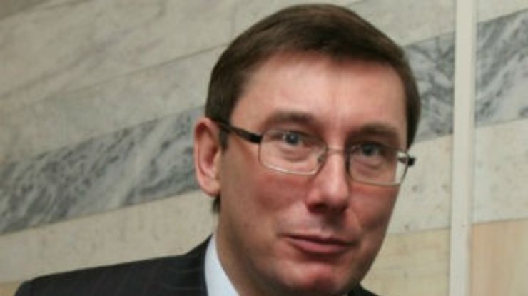 С Луценко будут считаться больше, чем с Яценюком, - политолог