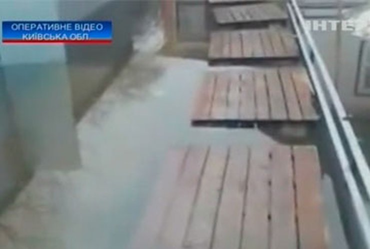 В Киевской области 11 населенных пунктов подтопила большая вода