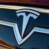 Tesla  хочет создать вместительный электропикап
