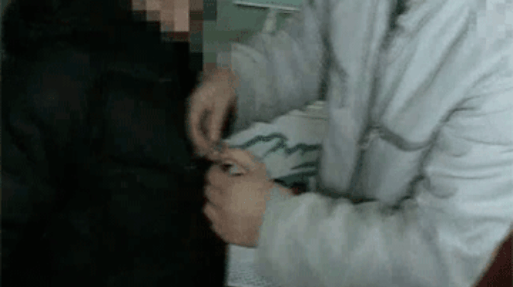 На рынке в Черновцах задержали наркоторговца