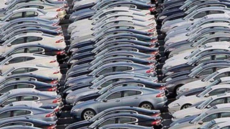 Испугавшись спецпошлин, украинцы купили новые авто на полмиллиарда долларов