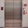 Владелец отеля в Австрии застрял в лифте на 4 дня