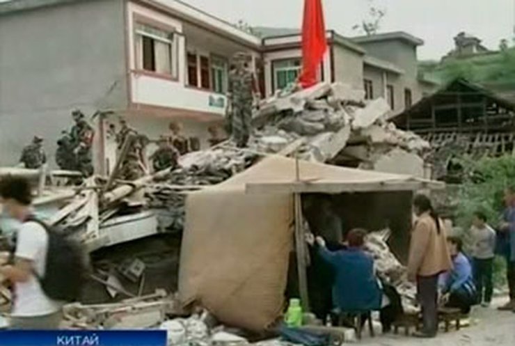 В Китае возрастает число жертв землетрясения