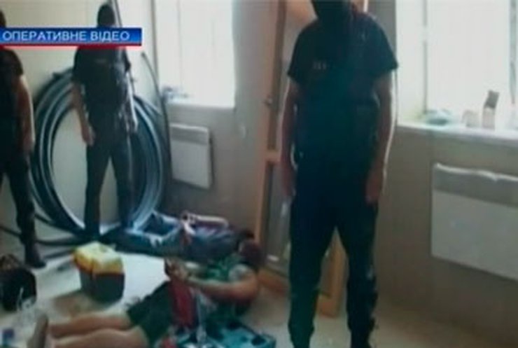 В Днепропетровске судили мужчин, занимавшихся установкой "жучков"