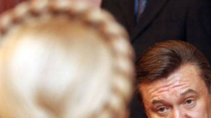 Бывшие министры просят Януковича помиловать Тимошенко