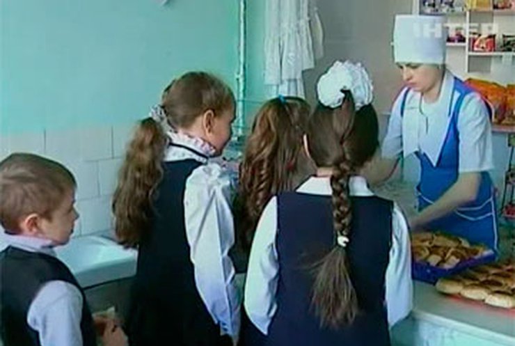 Школа и детсад Ивано-Франковска работали, несмотря на кишечную палочку