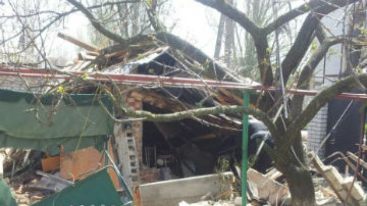 Взрыв в Бердянске разрушил жилой дом