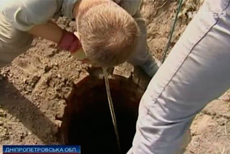 В Днепродзержинске нашли тело мальчика, упавшего в канализационный люк