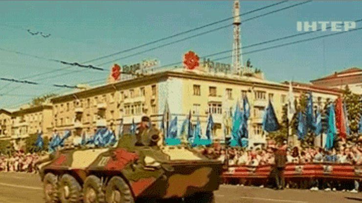 Украина отмечает День Победы: В Тернополе стычка коммунистов с националистами