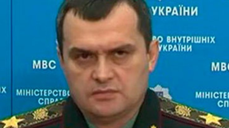 Милиция не помешает проведению политических акций 18 мая, - Захарченко