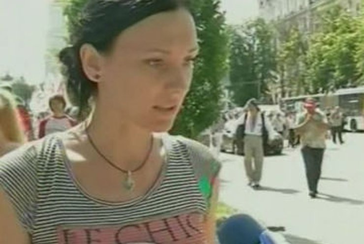 В Киеве избили журналистов