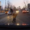 Видео казахстанца о добрых поступках до слез растрогало интернет