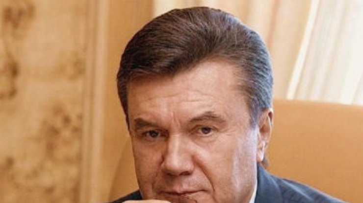 Янукович обещает развивать украинский язык