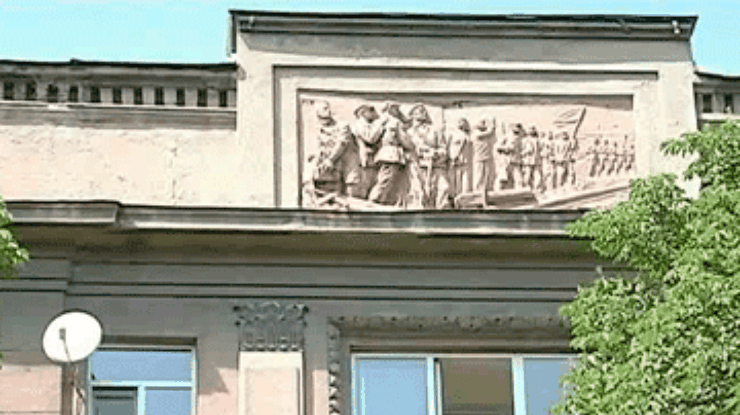 Пенсионерка через ЕСПЧ добилась от Украины компенсации за дырявую крышу