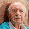 Англичанин через суд хочет отомстить больнице за лишение 70-летних усов