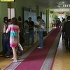 Студенты жалуются, что вузы незаконно требуют справки о трудоустройстве