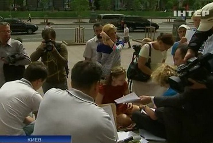 Депутатам Киевсовета прислали черные метки