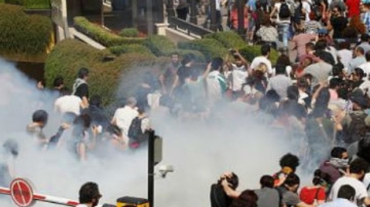 Президент Турции призывает граждан ответственно относиться к протестам