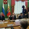 Путин принял отставку мэра Москвы