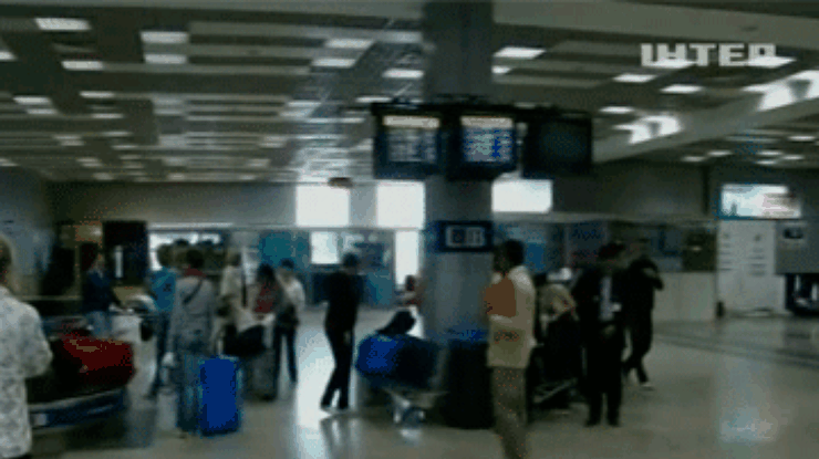 Из Египта не могут вылететь почти 200 украинских туристов