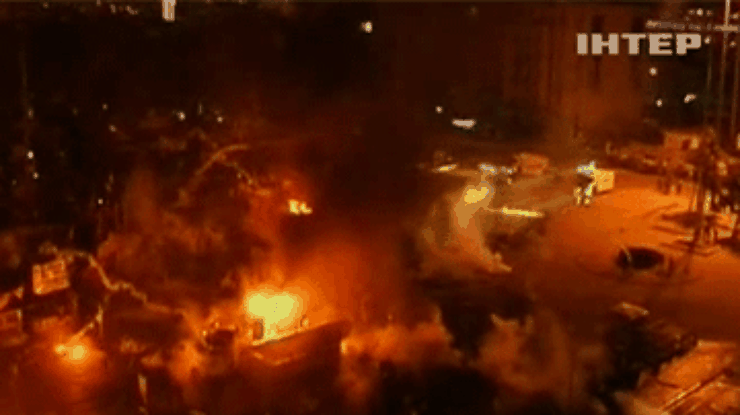В Турции с новой силой вспыхнули столкновения демонстрантов и полиции